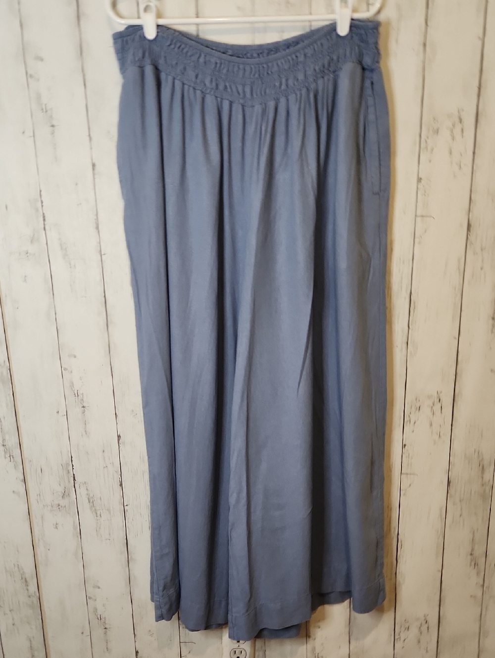 Old Navy Linen Blend Wide Leg Pants XL Blue Smocked Waist Coastal Casual
